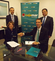 imagen de SOGARPO firma un convenio con Cajamar que contempla una línea de financiación para pymes en condiciones ventajosas 